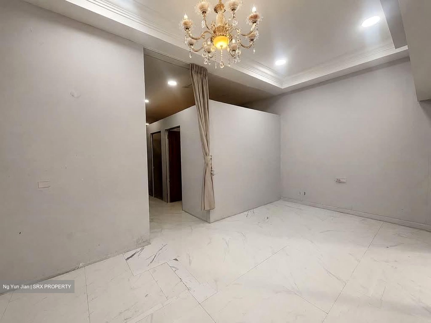 Tanjong Pagar Plaza (D2), Shop House #570935731
